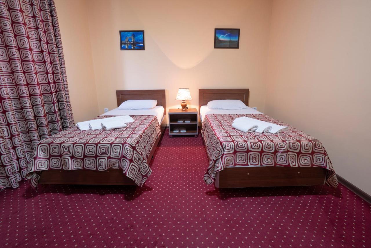 Rohat Hotel Chilonzor ทาชเคนต์ ภายนอก รูปภาพ