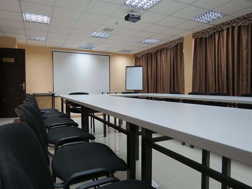 Rohat Hotel Chilonzor ทาชเคนต์ ภายนอก รูปภาพ
