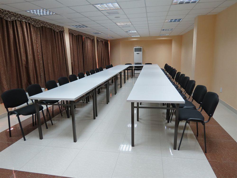Rohat Hotel Chilonzor ทาชเคนต์ ภายนอก รูปภาพ