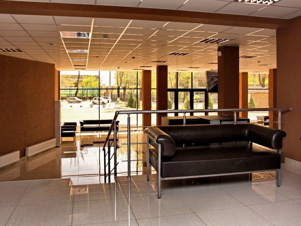 Rohat Hotel Chilonzor ทาชเคนต์ ภายนอก รูปภาพ